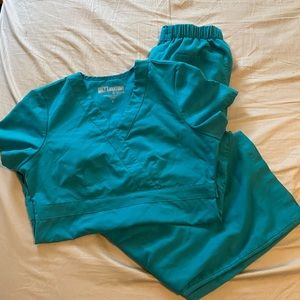 ***SOLD*** Teal Grey’s Anatomy Scrub Set